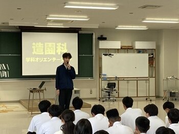 IMG_216044.jpg